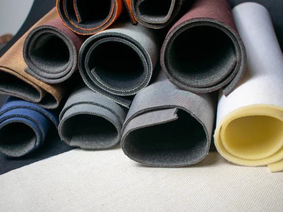 How Foam Lamination Enhances Comfort and Performance in Shoes